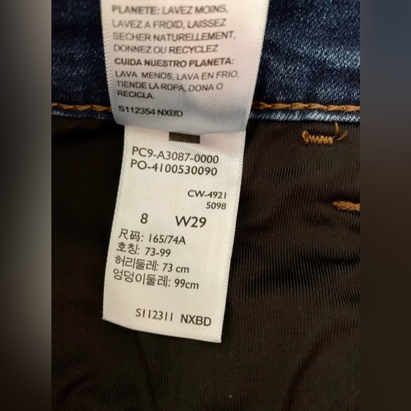 NWOT Denizen from Levis High Rise Ankle Straight Leg Jeans Size 8 - Picture 5 of 9